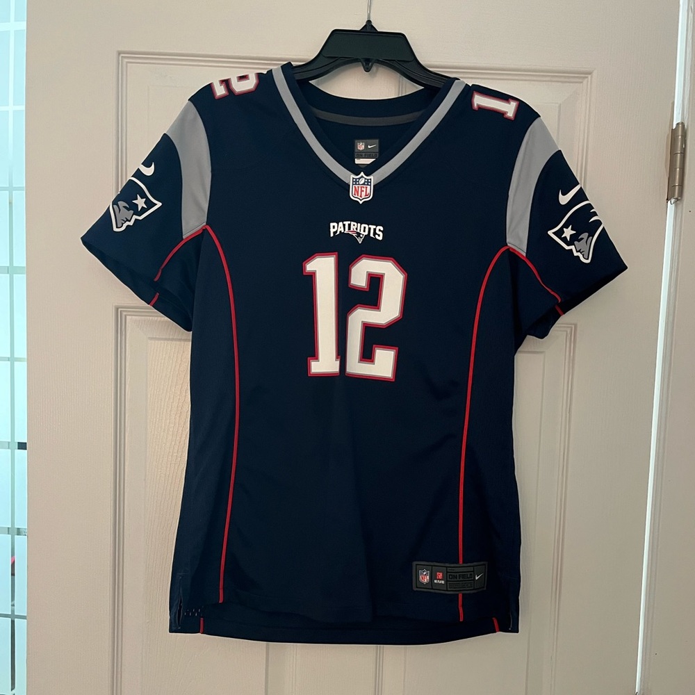 Official NFL Patriots womens jersey size Large L